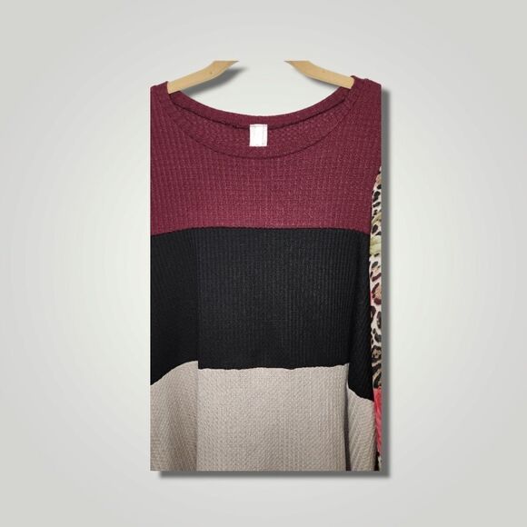 Lilypad ladies color block blouse pullover top Size small - Picture 3 of 8